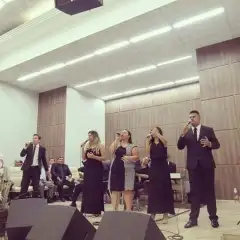 Americana Adoração