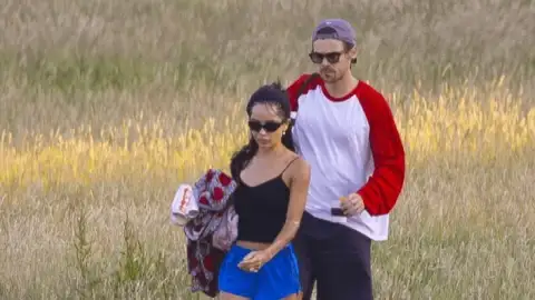 Harry Styles e Zo&euml; Kravitz já falam em casamento e cogitam duas cerimônias, diz revista