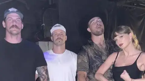 Amigo de Travis Kelce desabafa após ficar de fora do casamento com Taylor Swift: "Somos irmãos"