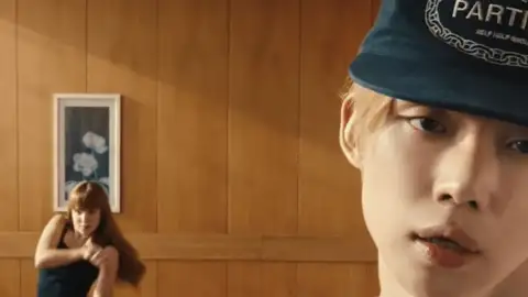 Yeonjun, do TXT, revela em "ICE CREAM" a regra n&ordm; 1 para o amor não derreter. Confira!